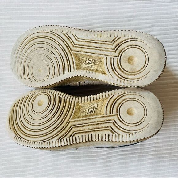 Nike Just Do It Air Force 1 White A03977-100 6Y - Picture 6 of 8
